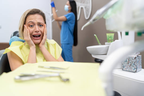 Best Emergency Treatment for Oral Infections in Shorewood Forest, IN